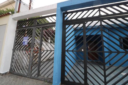 Casa à venda com 450m², 8 quartos e 2 vagasFachada e Placa