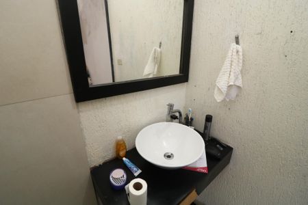 Casa à venda com 450m², 8 quartos e 2 vagasBanheiro da Suíte 1