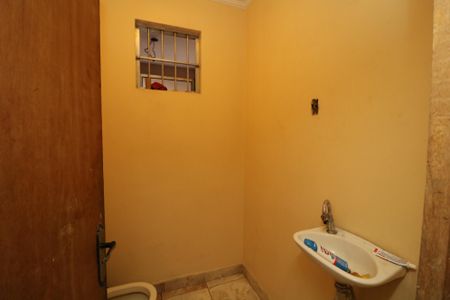 Casa à venda com 450m², 8 quartos e 2 vagasBanheiro de serviço