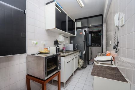 Apartamento à venda com 61m², 2 quartos e 2 vagasCozinha