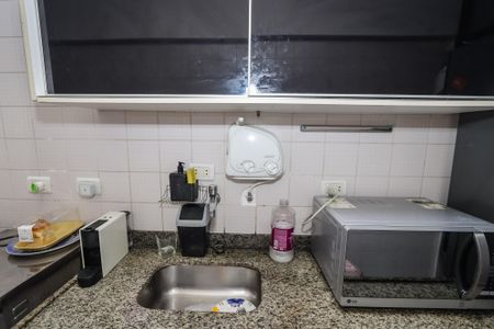 Apartamento à venda com 61m², 2 quartos e 2 vagasCozinha