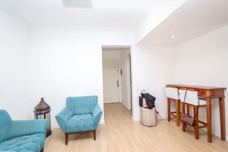 Apartamento à venda com 61m², 2 quartos e 2 vagasSala