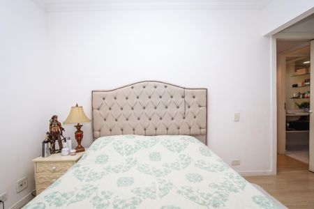 Apartamento à venda com 61m², 2 quartos e 2 vagasQuarto 2