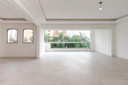 Apartamento à venda com 200m², 3 quartos e 4 vagasSala