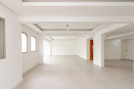 Apartamento à venda com 200m², 3 quartos e 4 vagasSala