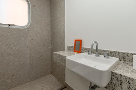 Apartamento à venda com 200m², 3 quartos e 4 vagasBanheiro da Suíte 3