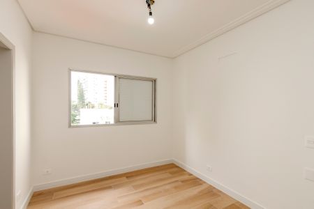 Apartamento à venda com 200m², 3 quartos e 4 vagasSuíte 2