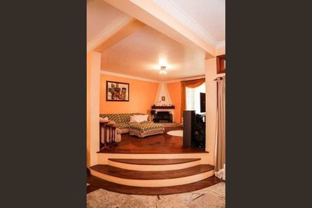 Casa à venda com 576m², 3 quartos e 6 vagas