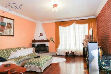 Casa à venda com 576m², 3 quartos e 6 vagas