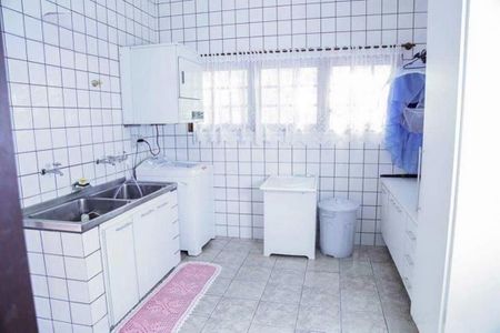 Casa à venda com 576m², 3 quartos e 6 vagas