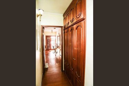 Casa à venda com 576m², 3 quartos e 6 vagas