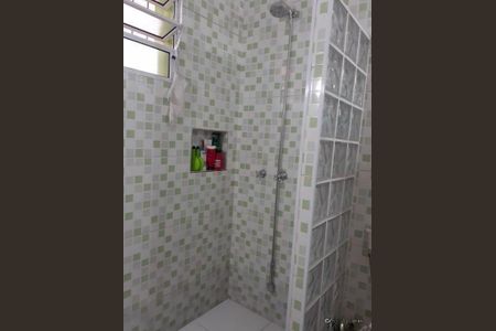 Casa à venda com 141m², 3 quartos e 4 vagas