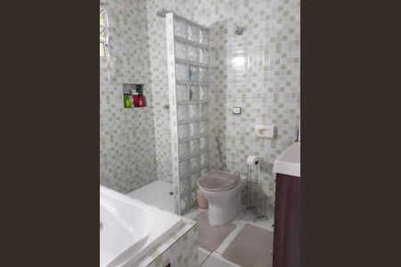 Casa à venda com 141m², 3 quartos e 4 vagas