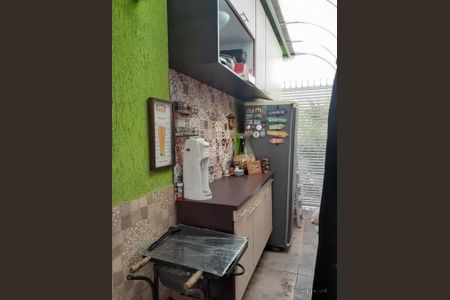 Casa à venda com 141m², 3 quartos e 4 vagas