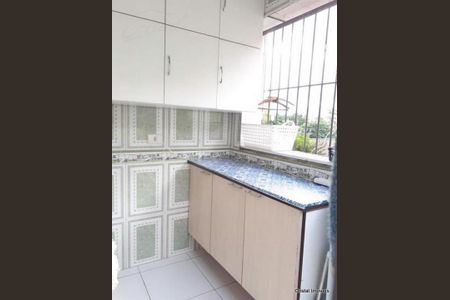 Casa à venda com 141m², 3 quartos e 4 vagas