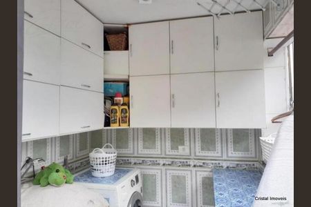 Casa à venda com 141m², 3 quartos e 4 vagas