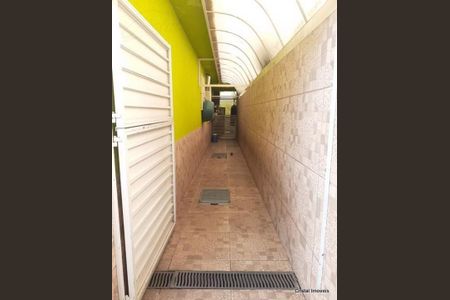 Casa à venda com 141m², 3 quartos e 4 vagas