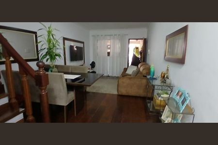 Casa à venda com 185m², 3 quartos e 2 vagas