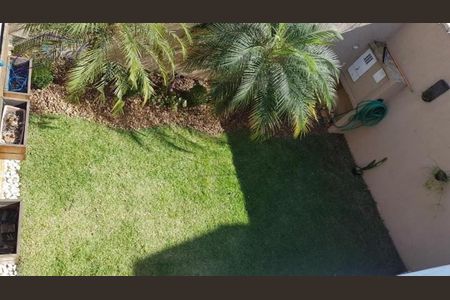 Casa à venda com 106m², 3 quartos e 2 vagas