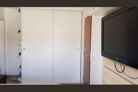 Casa à venda com 106m², 3 quartos e 2 vagas