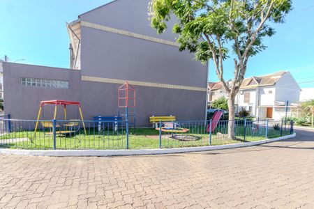 Casa de condomínio à venda com 258m², 3 quartos e 2 vagas Casa de condomínio à venda com 258m², 3 quartos e 2 vagasÁrea comum - Piscina