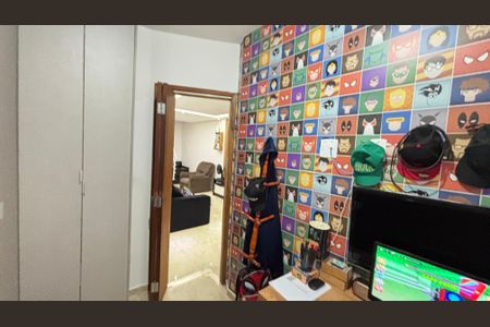 Apartamento à venda com 90m², 2 quartos e 1 vagaQuarto 2