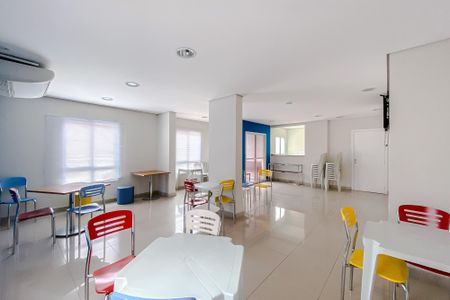 Apartamento para alugar com 53m², 2 quartos e 1 vagaÁrea comum - Salão de festas