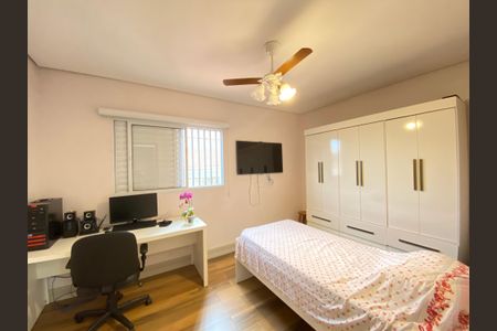 Casa à venda com 290m², 3 quartos e 5 vagasSuíte 2