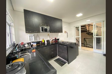 Casa à venda com 290m², 3 quartos e 5 vagasCozinha