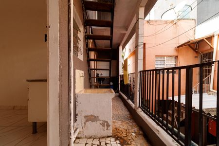 Casa para alugar com 50m², 1 quarto e sem vagaÁrea de Serviço