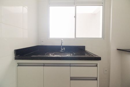 Apartamento à venda com 30m², 1 quarto e sem vaga Apartamento à venda com 30m², 1 quarto e sem vagaSala/Cozinha e Área de Serviço