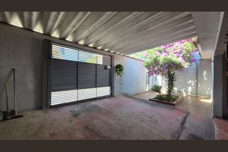 Casa à venda com 100m², 2 quartos e 1 vagaÁrea comum