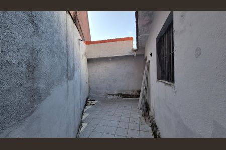 Casa à venda com 100m², 2 quartos e 1 vagaCorredor