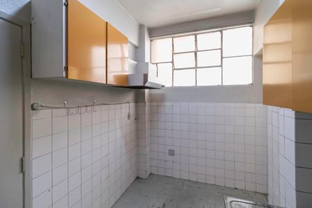 Apartamento à venda com 74m², 2 quartos e sem vagaCozinha