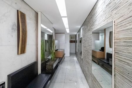 Apartamento à venda com 74m², 2 quartos e sem vagaHall social