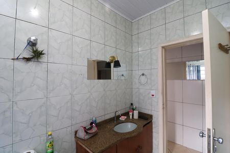 Casa para alugar com 250m², 3 quartos e 2 vagasBanheiro