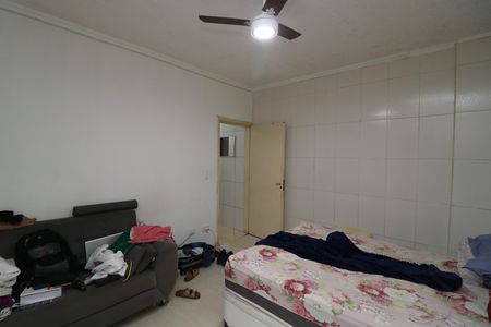 Casa para alugar com 250m², 3 quartos e 2 vagasSuíte
