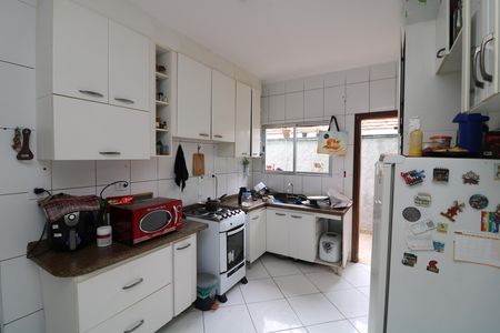 Casa para alugar com 250m², 3 quartos e 2 vagasCozinha