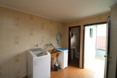 Casa para alugar com 250m², 3 quartos e 2 vagasÁrea de Serviço