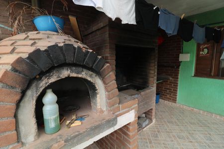 Casa para alugar com 250m², 3 quartos e 2 vagasChurrasqueira