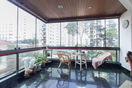 Apartamento à venda com 165m², 3 quartos e 4 vagasVaranda da Sala