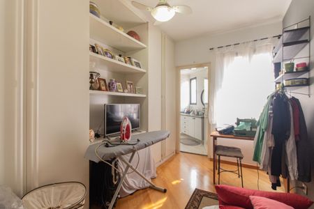 Apartamento à venda com 165m², 3 quartos e 4 vagasSuíte 1