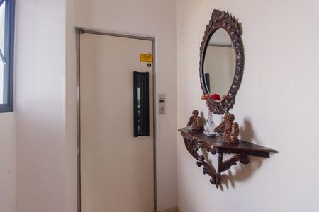 Apartamento à venda com 165m², 3 quartos e 4 vagasHall privativo