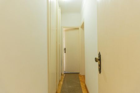 Apartamento à venda com 165m², 3 quartos e 4 vagasCorredor