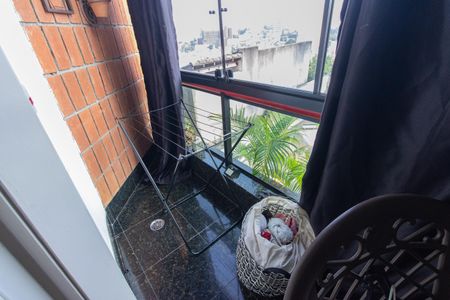 Apartamento à venda com 165m², 3 quartos e 4 vagasVaranda da Suíte 2