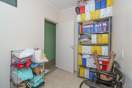 Casa à venda com 260m², 4 quartos e 4 vagas