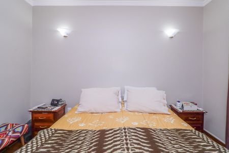 Casa à venda com 260m², 4 quartos e 4 vagas