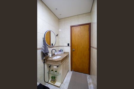 Casa para alugar com 480m², 3 quartos e 3 vagasBanheiro