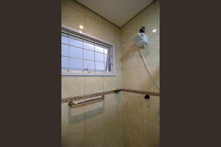 Casa para alugar com 480m², 3 quartos e 3 vagasBanheiro