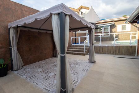 Casa para alugar com 480m², 3 quartos e 3 vagasArea externa